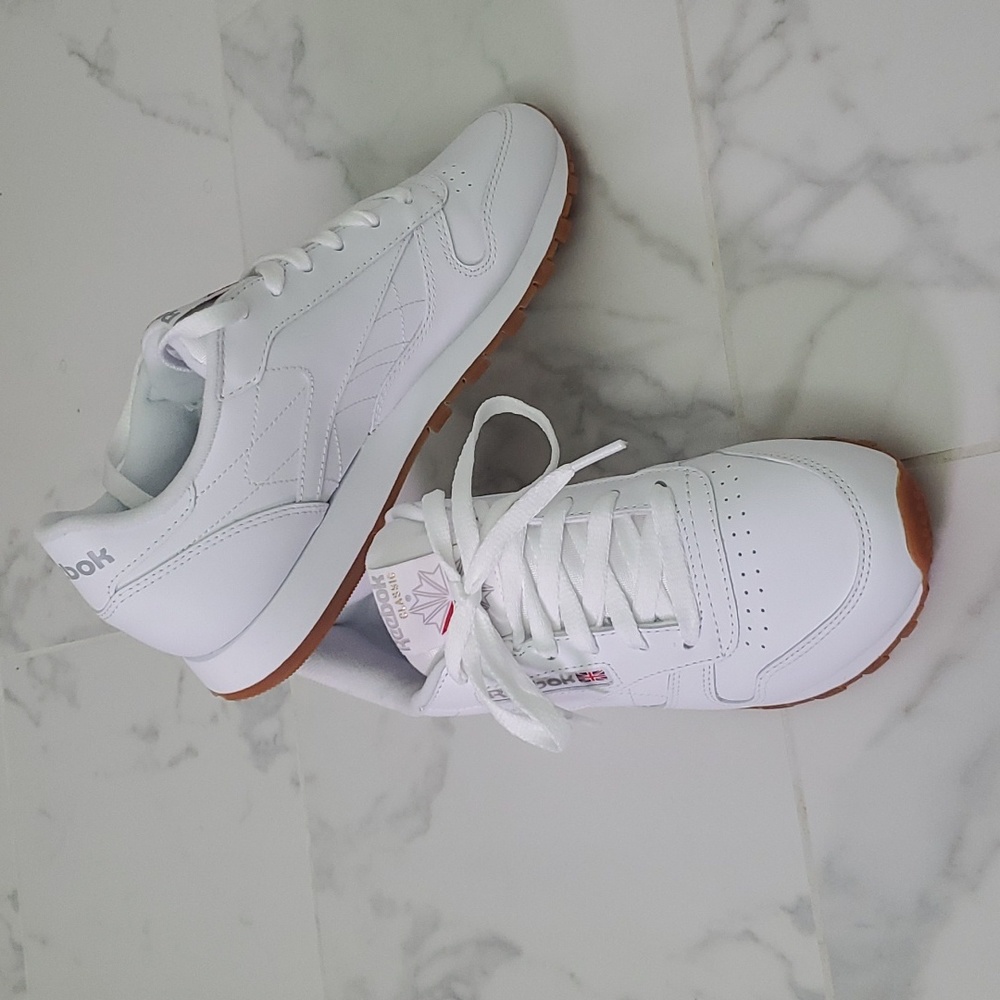Reebok Classic Leather Shoes New